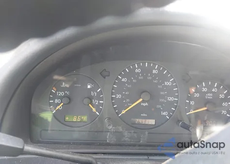 2001 Mercedes-Benz Ml 320 из США, поврежденный, VIN 4JGAB54E71A277589